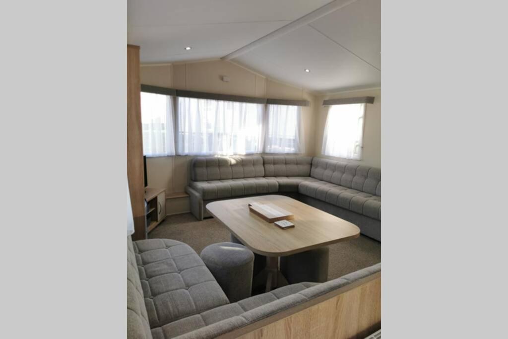 Apartment 8 Sleep Chalet At Newquay Away Nb160 *