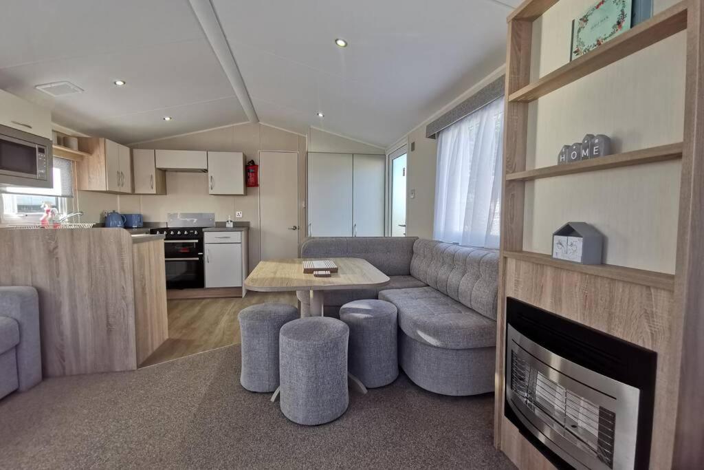 8 Sleep Chalet At Newquay Away Nb160 Newquay (Cornwall)